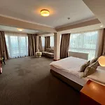 千禧酒店 酒店 4*