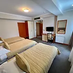 千禧酒店 酒店 Tushemisht