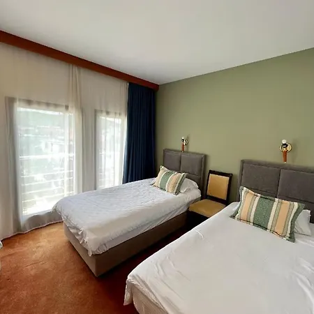 Millennium Hotel 4*