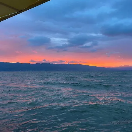 ホテル Millennium Tushemisht