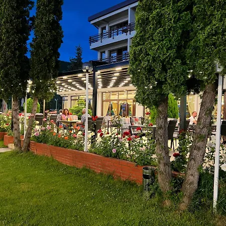 Millennium ホテル 4*